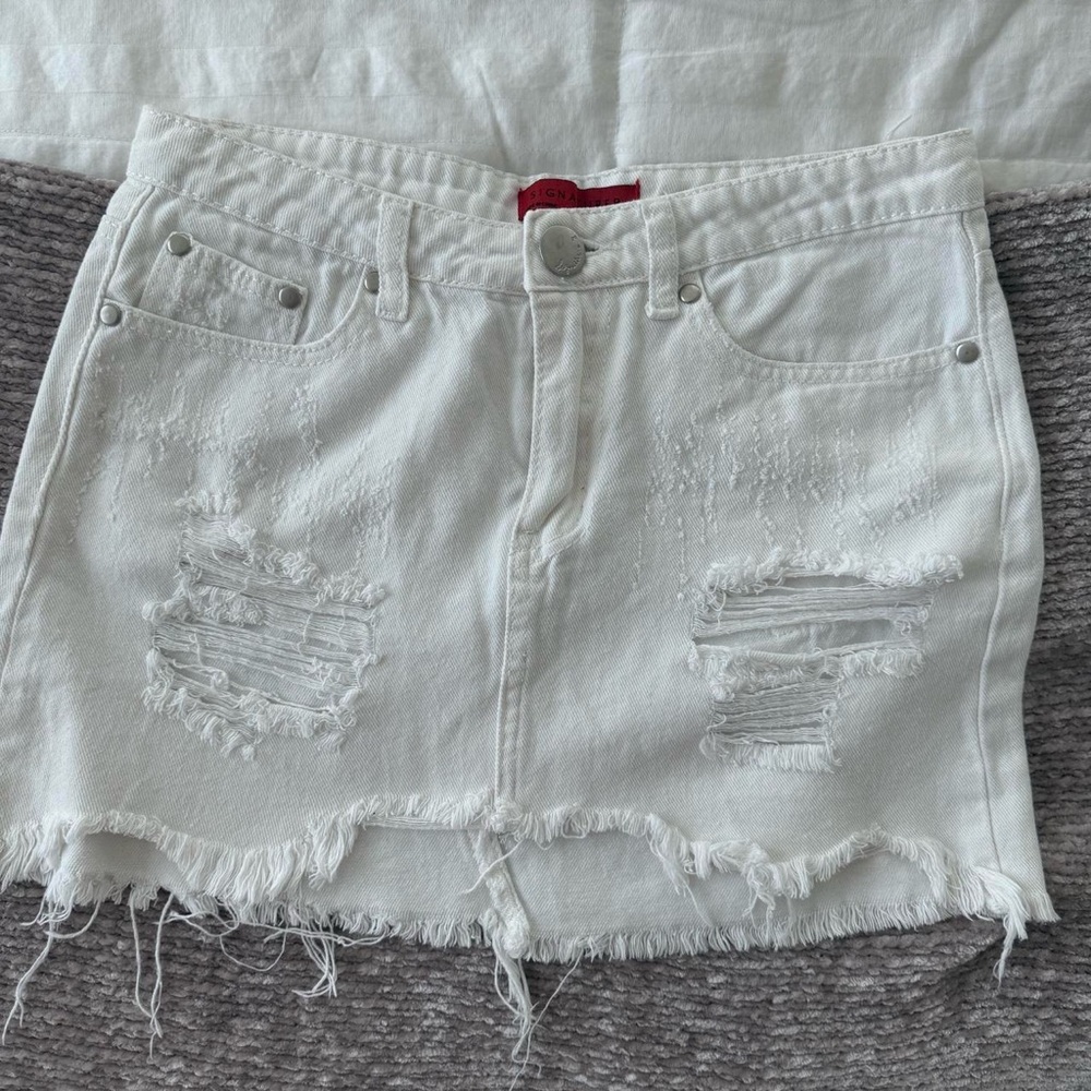 Signature8 Ivory Denim Skirt